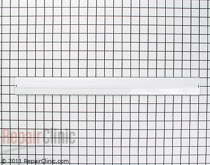 Shelf Retainer Bar WR17X3880 Main Product View
