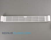 Kickplate w/clips (wh - Part # 692297 Mfg Part # 70288-8