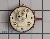 Pressure Switch - Part # 1258580 Mfg Part # 134818201