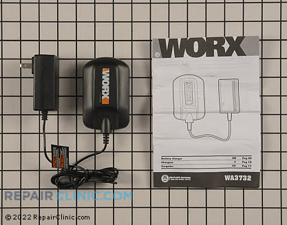 Charger WA3732 Main Product View