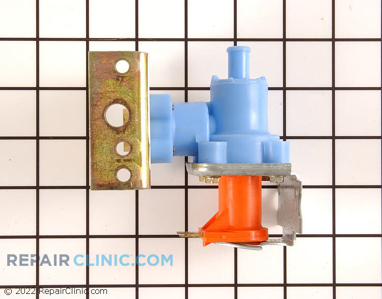 Water inlet valve with mounting bracket