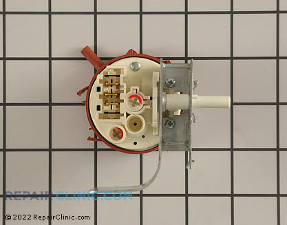 Pressure Switch WH12X10301 Alternate Product View