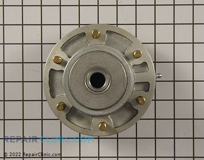 Spindle Assembly 7054011YP Alternate Product View