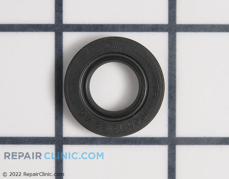 213628-7 Oil Seal