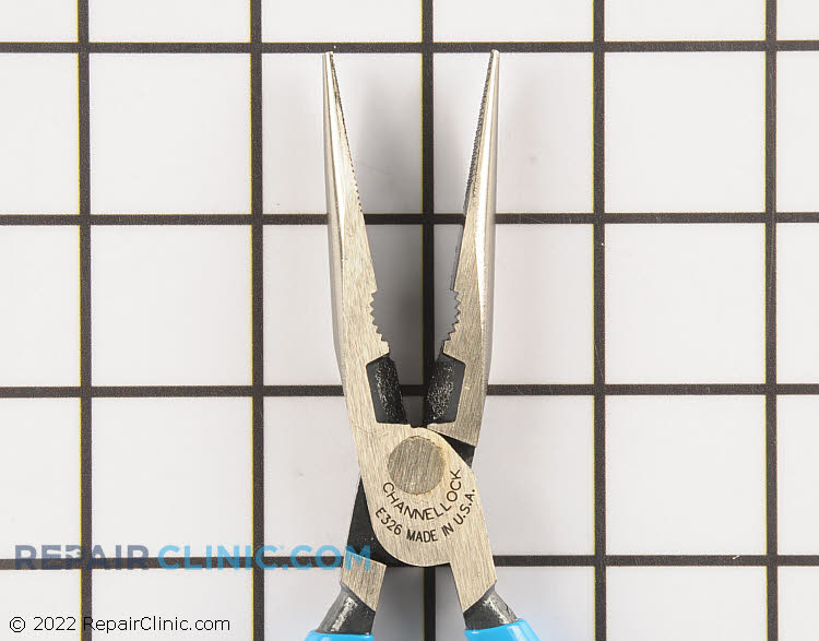 Pliers E326 Alternate Product View
