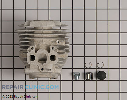 Cylinder Head 575257406 Alternate Product View