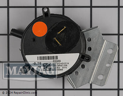 Pressure Switch 632489R Alternate Product View