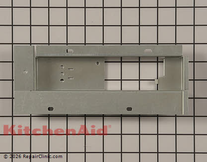 Cover 12479801 Alternate Product View