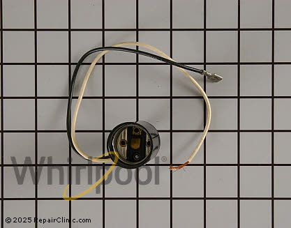 Light Socket 8190871 Alternate Product View