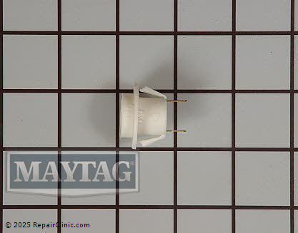 Light Socket 10131702 Alternate Product View