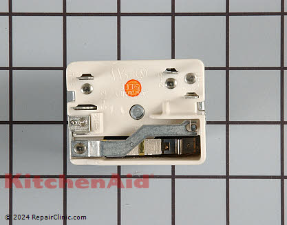 Surface Element Switch 3148958 Alternate Product View