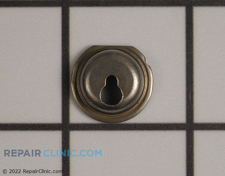 590528 Retainer
