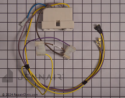 Receptacle 5171P563-60 Alternate Product View