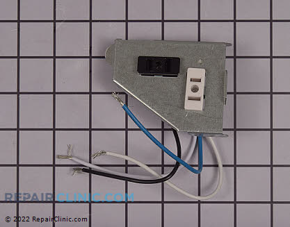 Receptacle S97015171 Alternate Product View