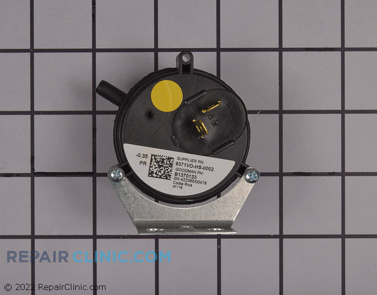 B1370133 Pressure Switch