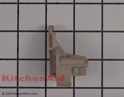 Retainer 8579246 Alternate Product View