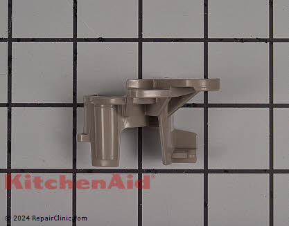 Retainer 8579246 Alternate Product View