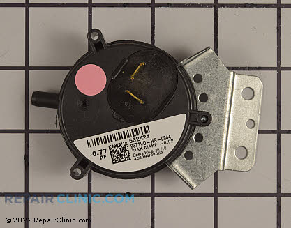 Pressure Switch 632424R Alternate Product View