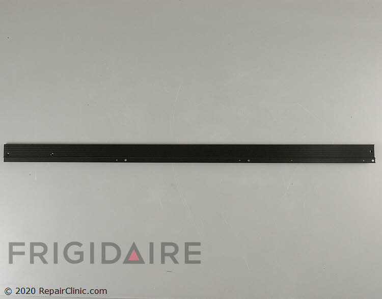 318029001 Trim Piece