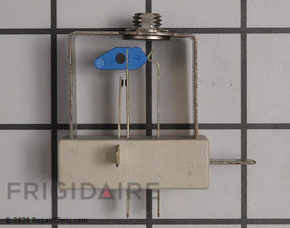 Receptacle 5308008972 Alternate Product View