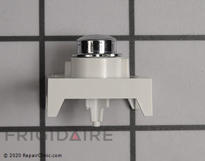 Button 134891500 Alternate Product View