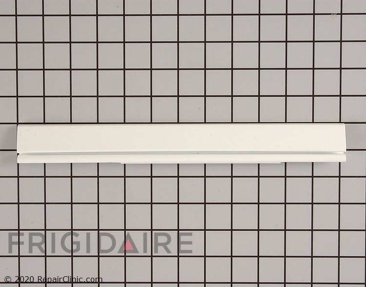 215919809 Shelf Trim
