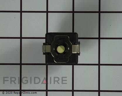 Switch 131908500 Alternate Product View