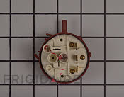 Pressure Switch - Part # 1865605 Mfg Part # 5304482397