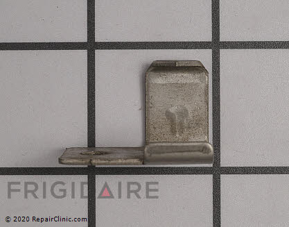Retainer 3018617 Alternate Product View