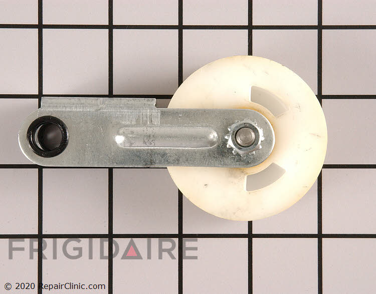 131862900 Idler Pulley