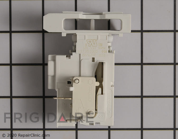137353300 Door Latch