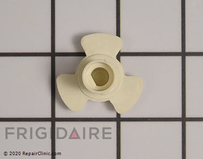 Glass Tray Drive Coupling 5304481354 Alternate Product View