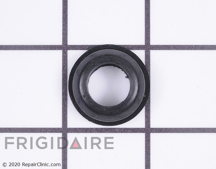 387316100 Bushing