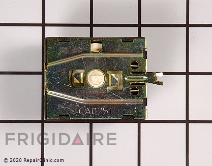 Temperature Switch 134401700 Alternate Product View