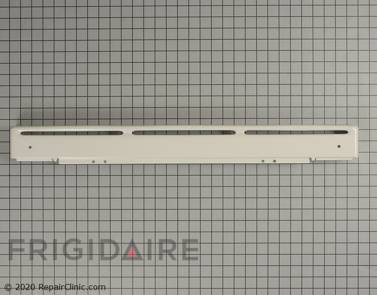 318176646 Trim Piece