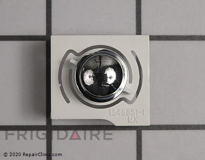 Button 134891500 Alternate Product View