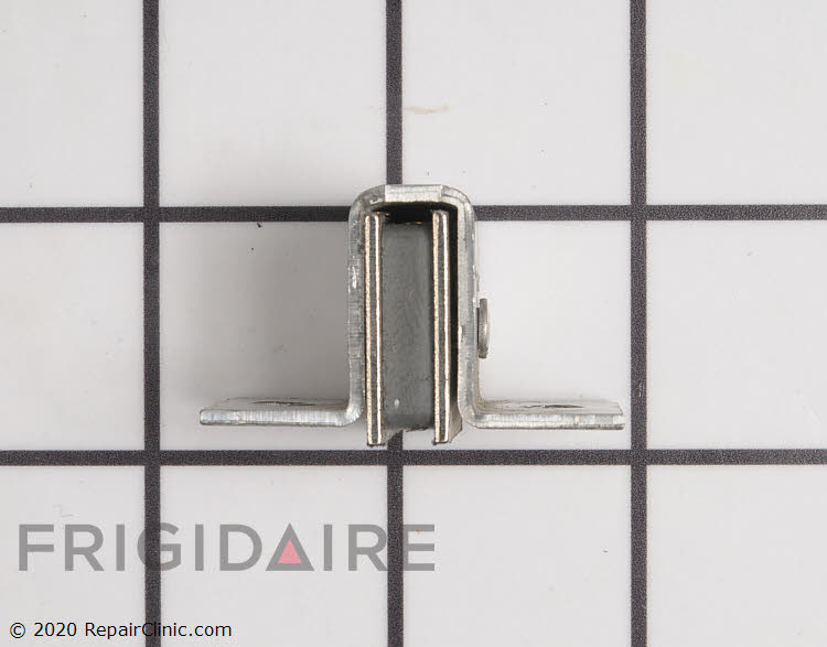 3204306 Door Catch