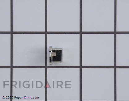 Button 137043100 Alternate Product View