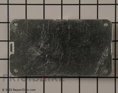 Cover 5304459232 Alternate Product View
