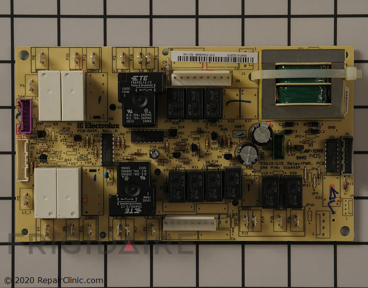316443948 Frigidaire Range/Stove/Oven Control Board