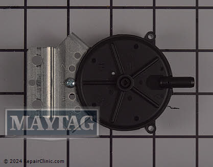 Pressure Switch 632499R Alternate Product View