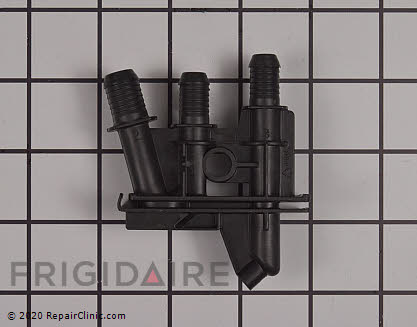 Hose Connector 132502111 Alternate Product View