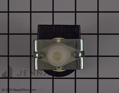 Pump W11363564 Alternate Product View