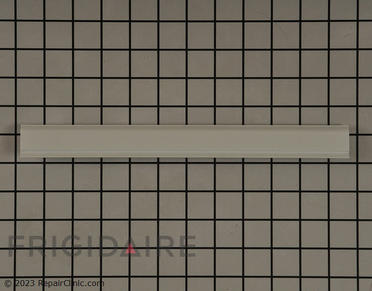 5304527128 Shelf Trim