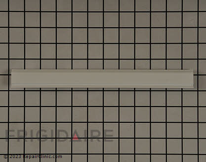 Shelf Trim 5304527128 Alternate Product View
