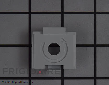 Clip 5304523768 Alternate Product View