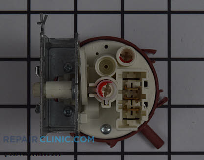 Pressure Switch WH12X10377 Alternate Product View