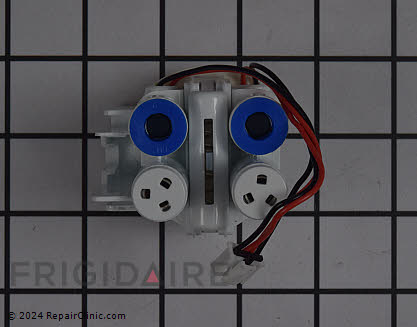 Water Filter Head 140156010062 Alternate Product View