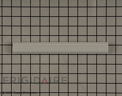 Shelf Trim 5304527129 Alternate Product View