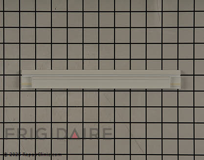 Shelf Trim 5304527129 Alternate Product View